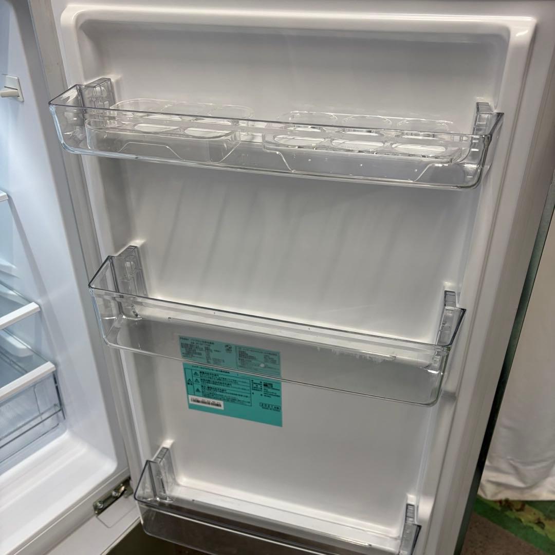 940⭕️冷蔵庫　Haier　一人暮らし　単身　大きめ　綺麗　右開き　設置無料