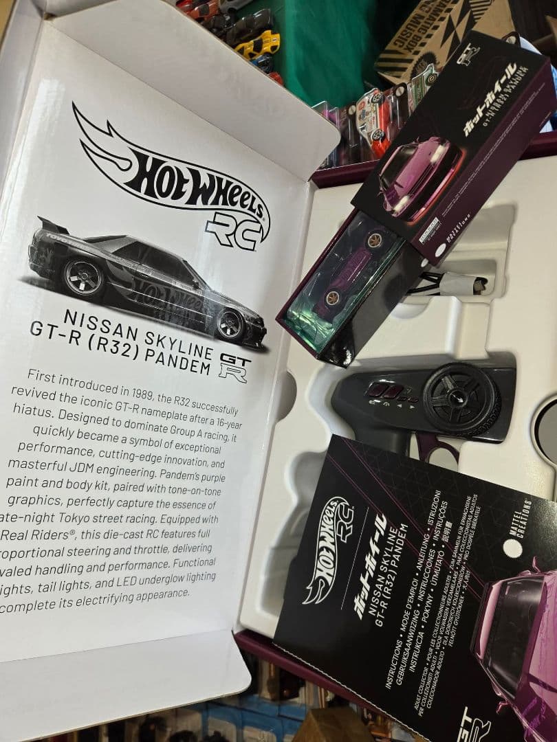 ホットウィール RC 日産スカイライン パンデム GT-R (R32)