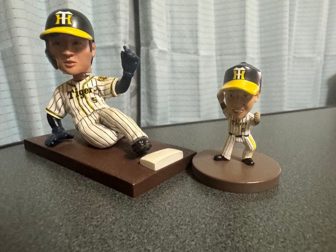 非売品】阪神タイガース 近本光司 ボブルヘッドフィギュア 2023阪神