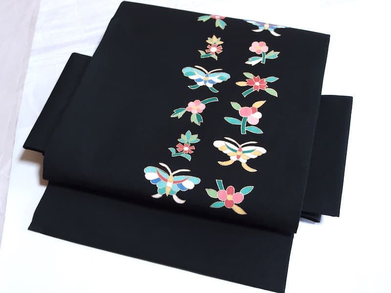 三越誂 塩瀬名古屋帯（花と蝶文）長368 正絹美品 - メルカリ