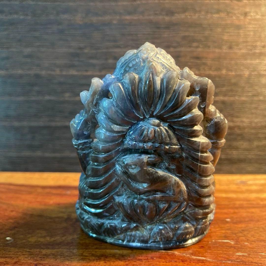 ブルーサファイア製 ガネーシャ像／希少石・手彫り・ネパール仏像・239g