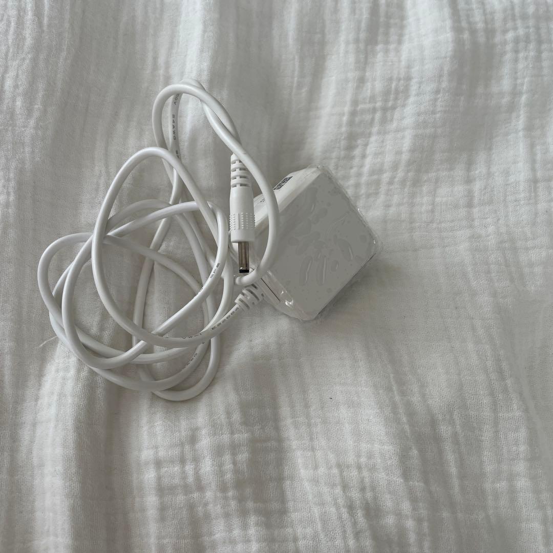 NU SKIN 洗顔ブラシ 充電器・洗顔クリーム付き　ルミスパ