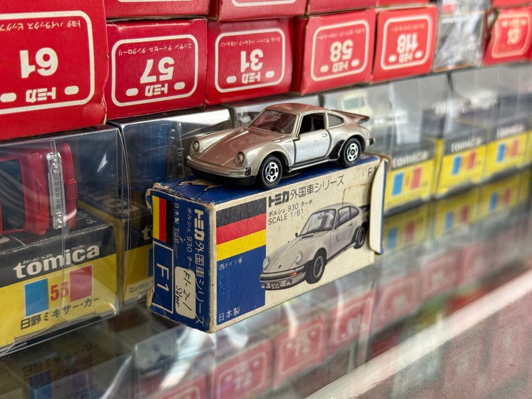 トミカ ポルシェ 930 ターボ 日本製 青箱 絶版 - メルカリ