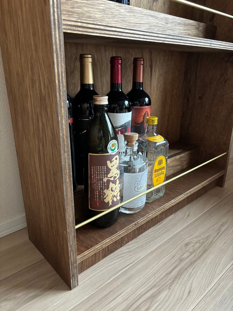 バーシェルフ（ウイスキーラック）W653 D215 H870