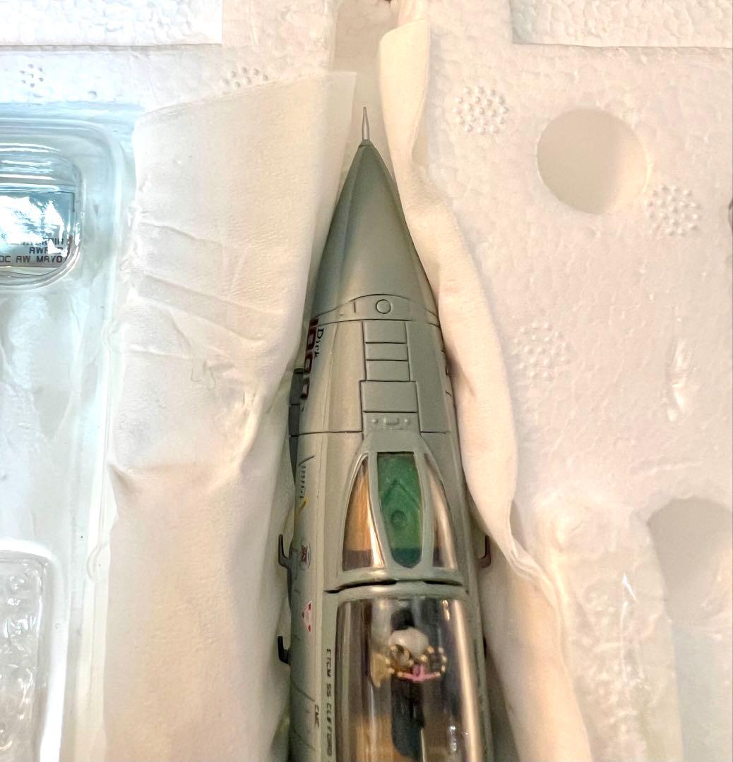 ホビーマスター 1/72 F-14A トムキャット ブラックナイツ 1999