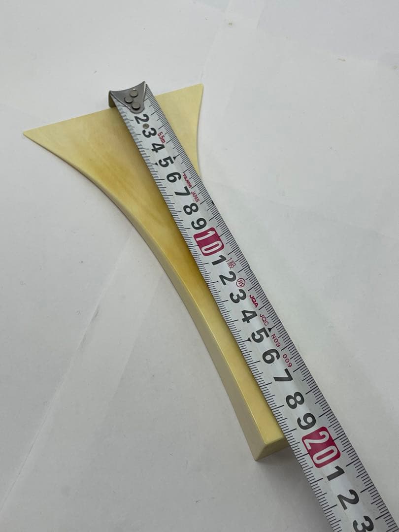 ヴィンテージ  天然素材　バチ　重さ約　112.5g　#724