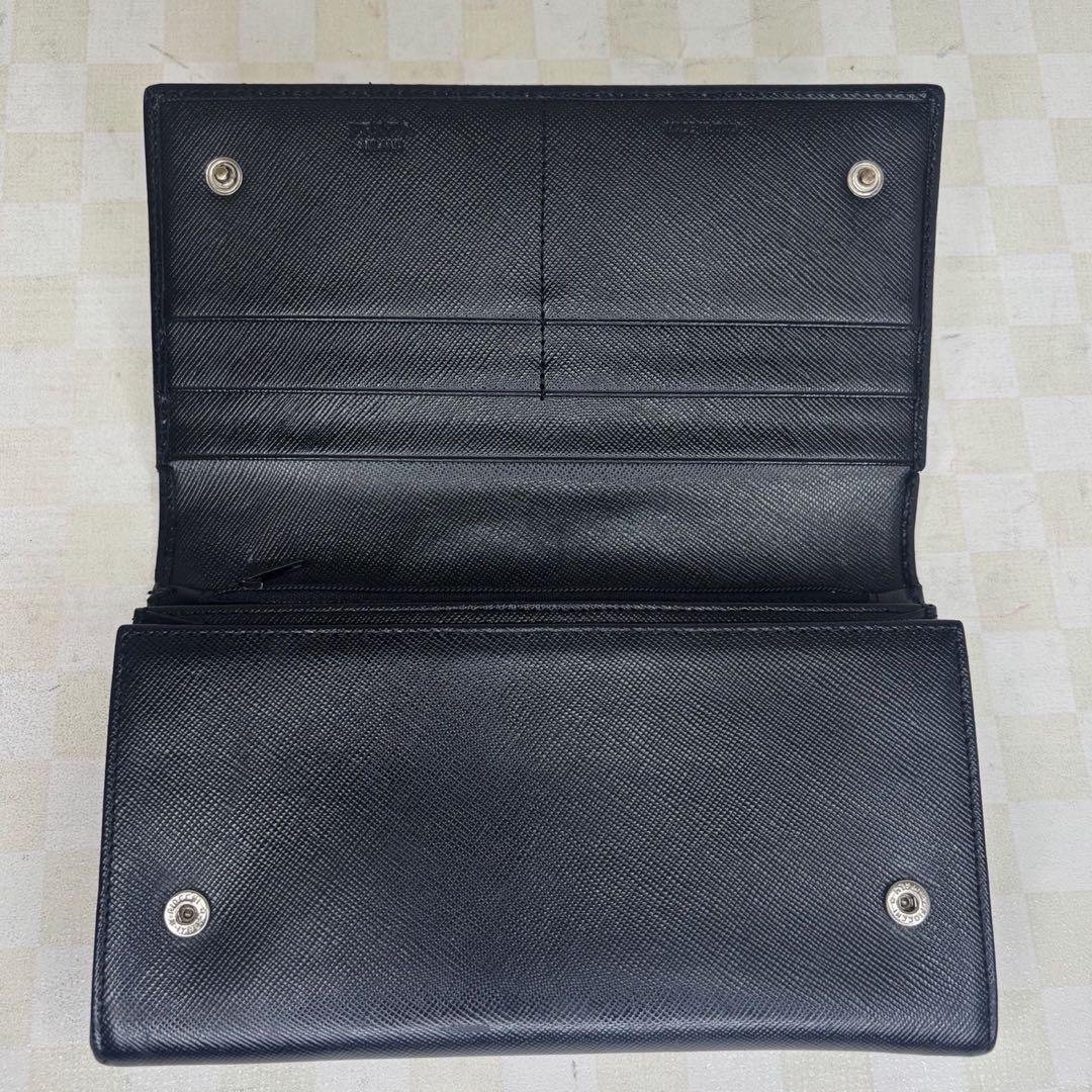 極美品 PRADA プラダ 長財布 二つ折りM86