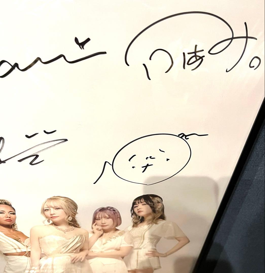 LOVEBITES 直筆サイン入りポスター - メルカリ