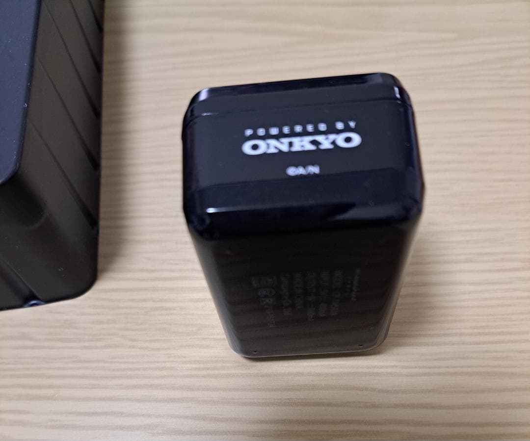 にじさんじ 三枝明那 コラボ イヤホン