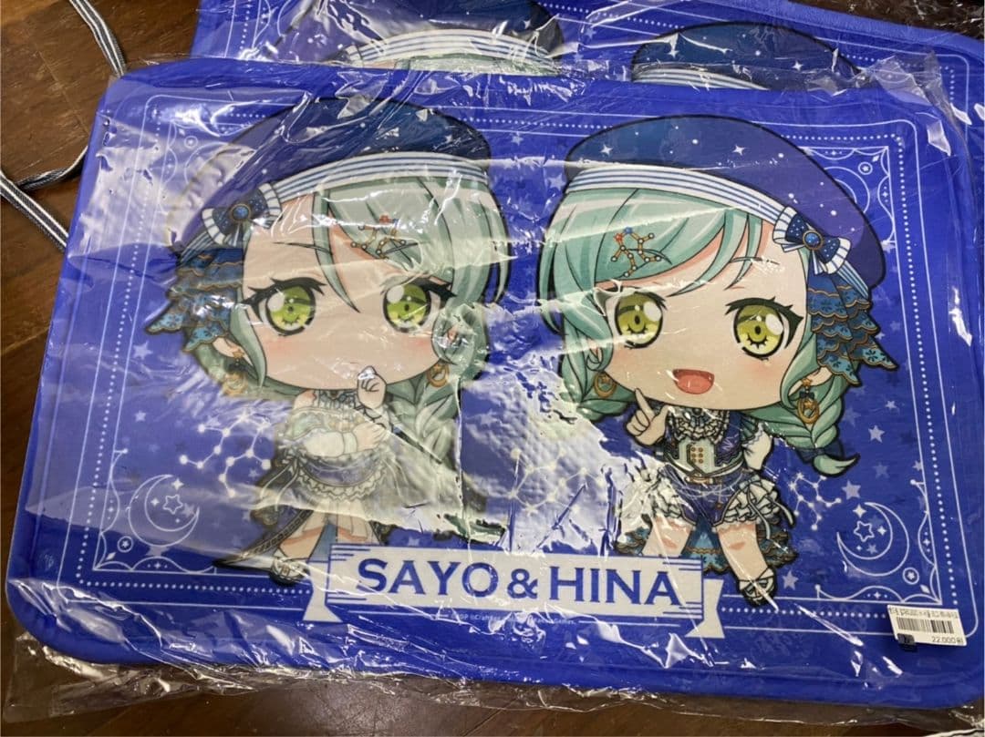 バンドリ! 氷川紗夜 氷川日菜 氷川姉妹 韓国 ソウル 限定 カーペット