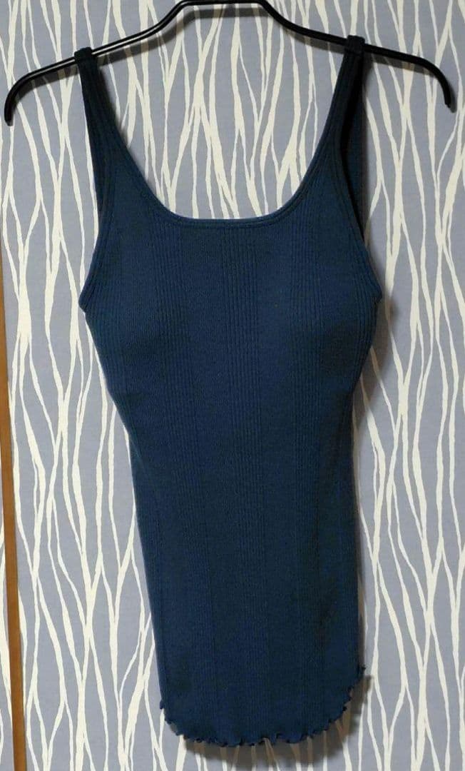 ウニヒピリ(プロウ必読)2点おまとめHAKUJ❦カップ付きスリーブ❦プルオーバー