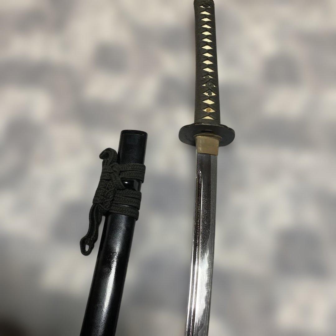 居合刀大刀 黒柄 竹笹図木瓜鍔 黒梨地鞘