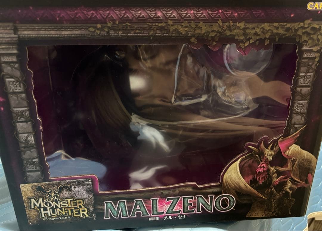 CAPCOM メルゼナフィギュア クリエイターズモデル