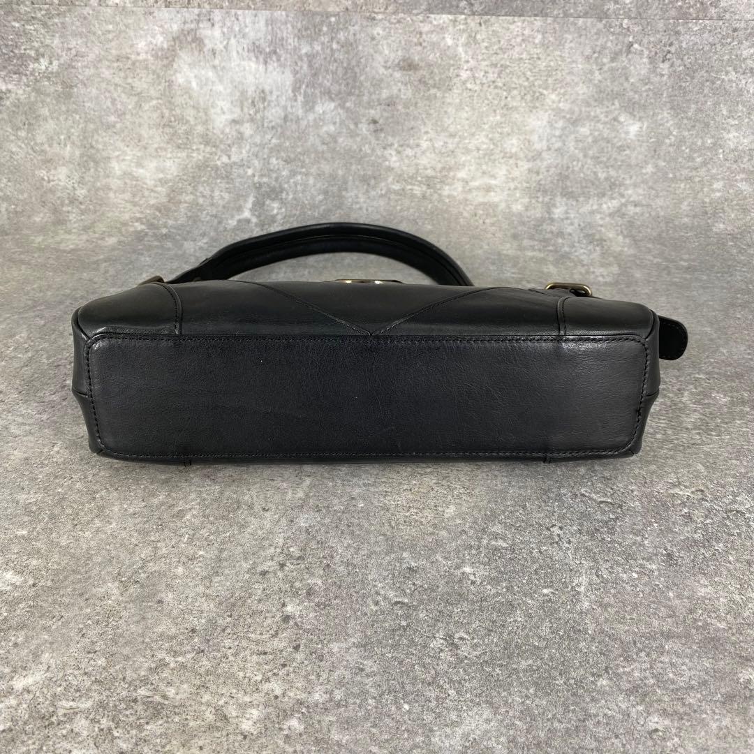 バッグ y2k Chloe leather one-shoulder bag black