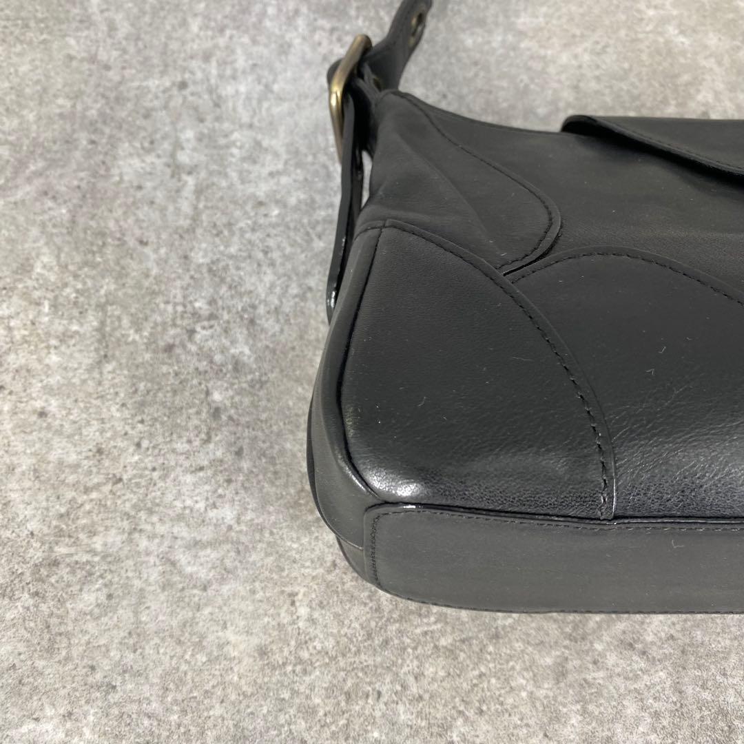 バッグ y2k Chloe leather one-shoulder bag black