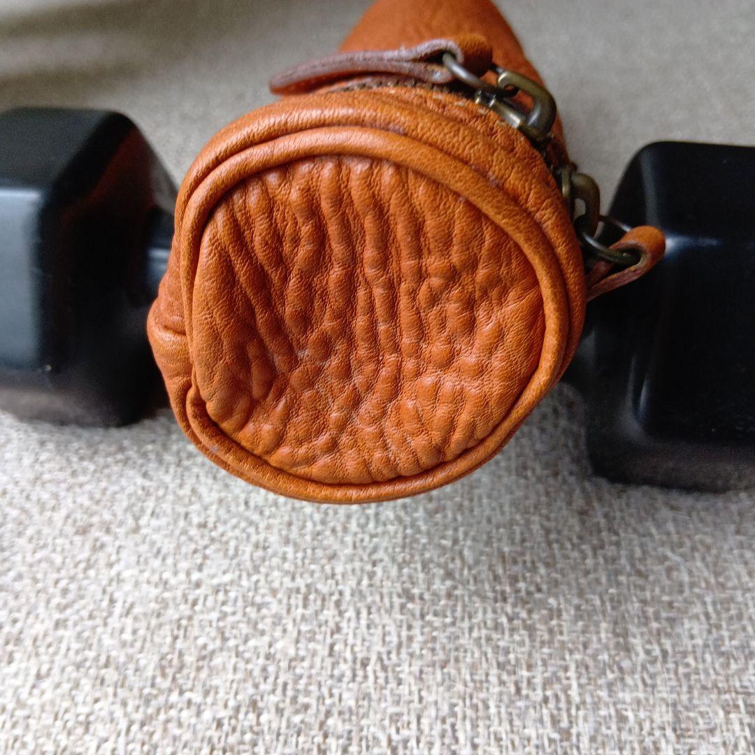 土屋鞄 トーンオイルヌメ革　シボ凸凹のドラム型ペンケース