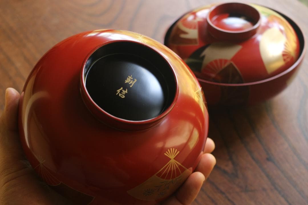 デッドストック！上質朱漆に優美な扇面蒔絵の映える煮物椀2点（検輪島塗雑煮椀