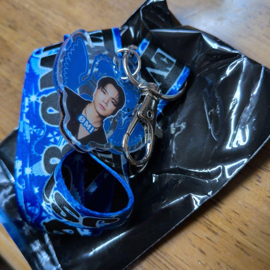 ストラップくじ ØMI シクレ ストラップくじ ØMI シクレ ストラップくじ ØMI シクレ