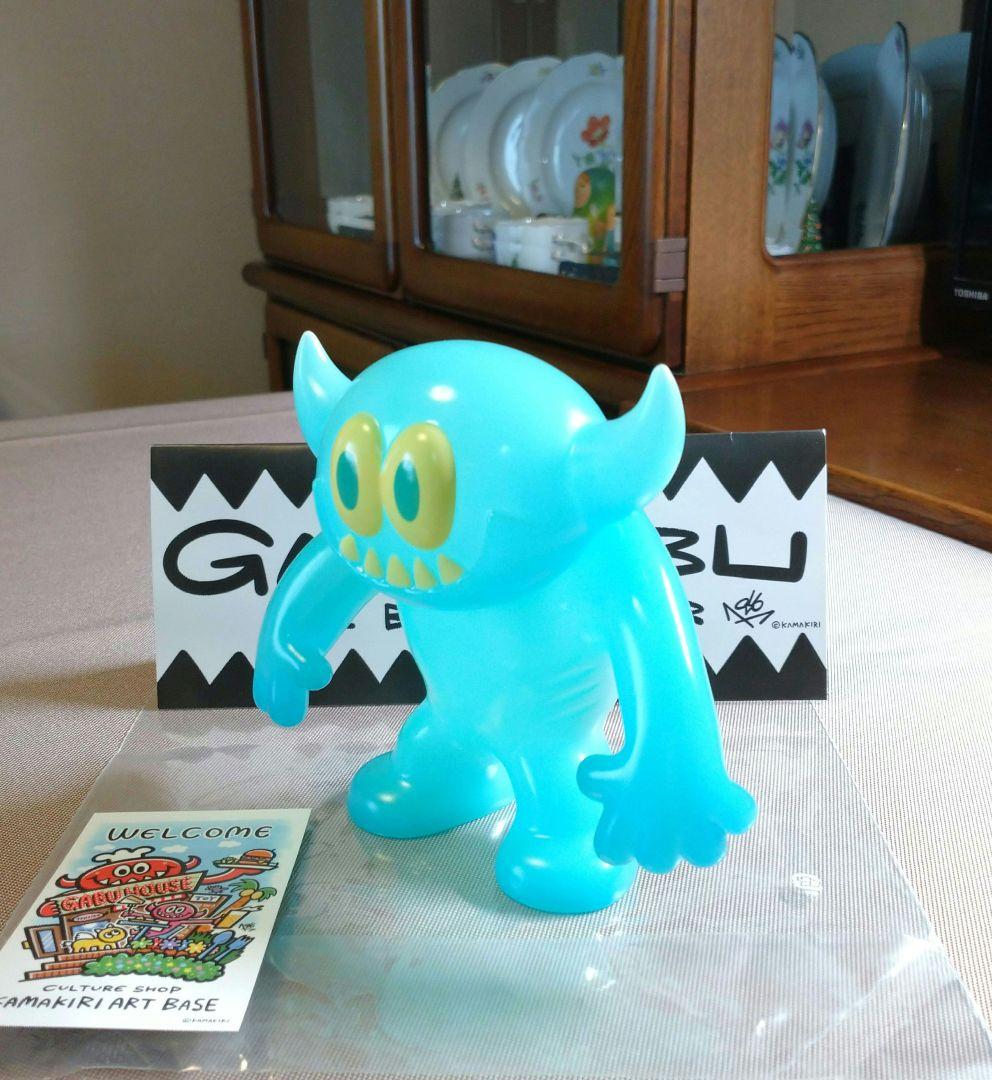 KAMAKIRI GABUGABU (ghost) ガブガブ ソフビ - メルカリ