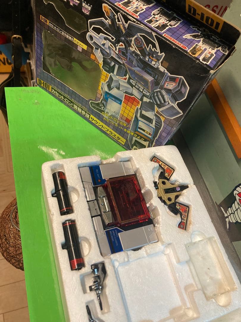 当時物トランスフォーマー　D-101 カセットロン　サウンドブラスター