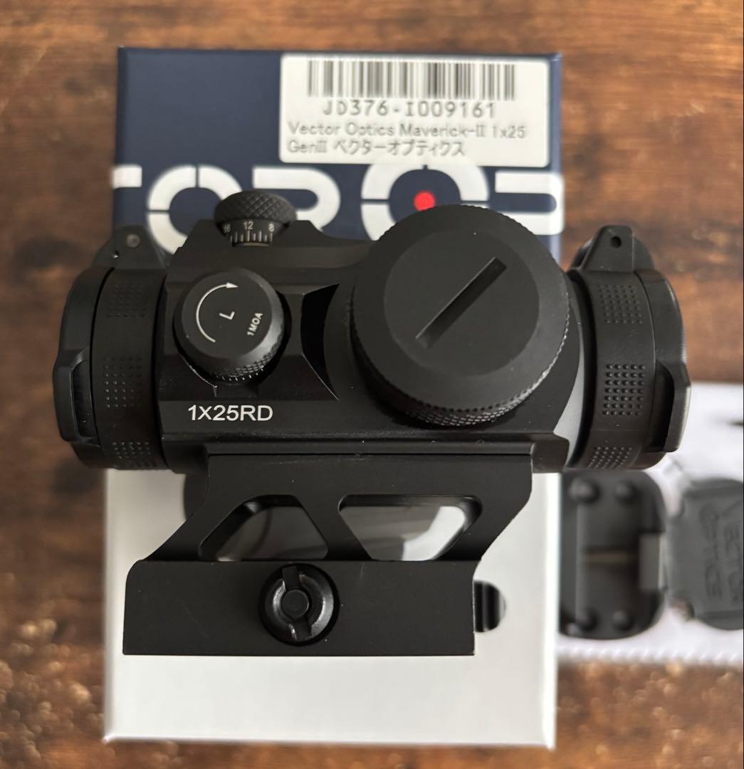 Vector Optics MaverickⅡ 1×25 カバーレンズ付