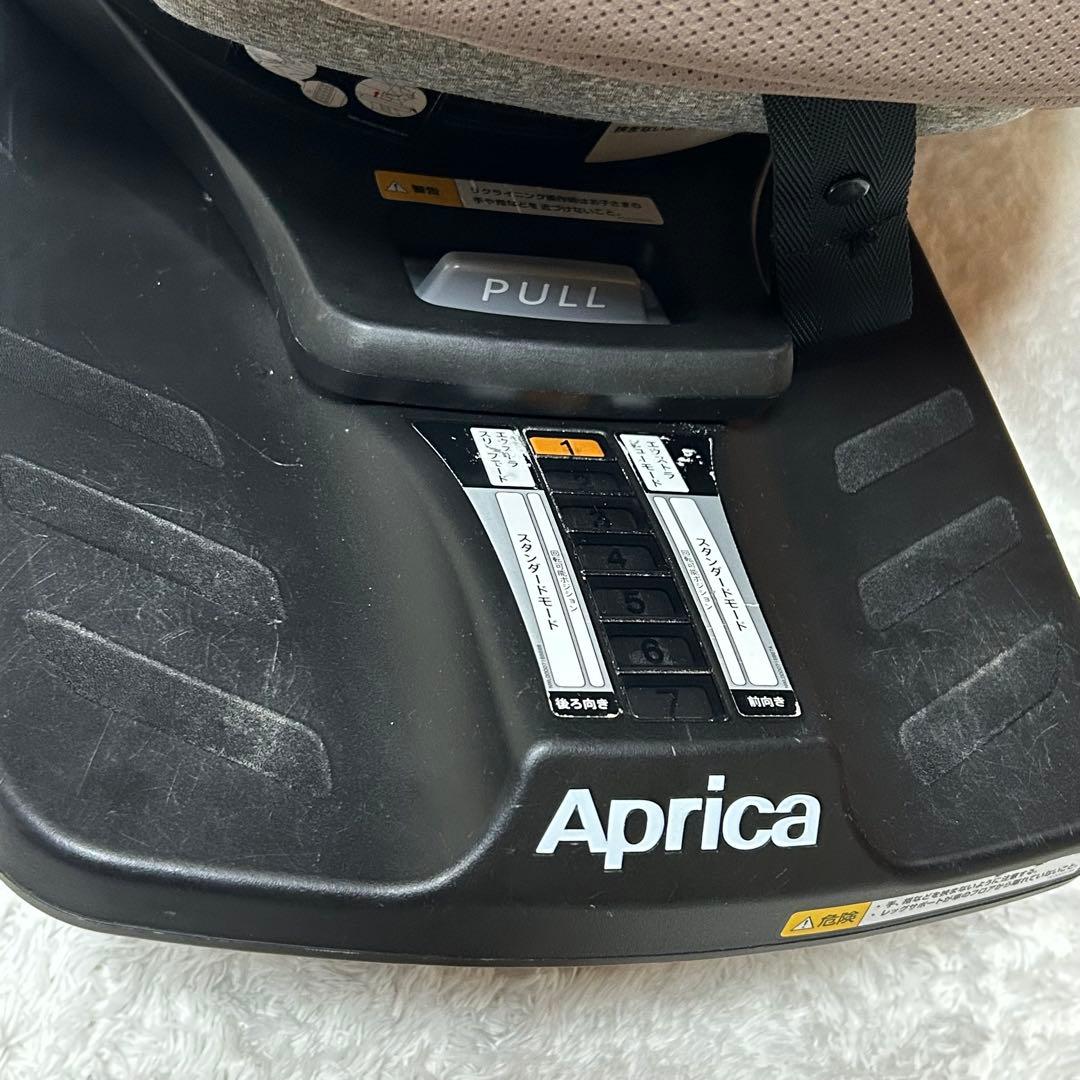 Aprica クルリラ プラス 360° セーフティー isofix ブラウン