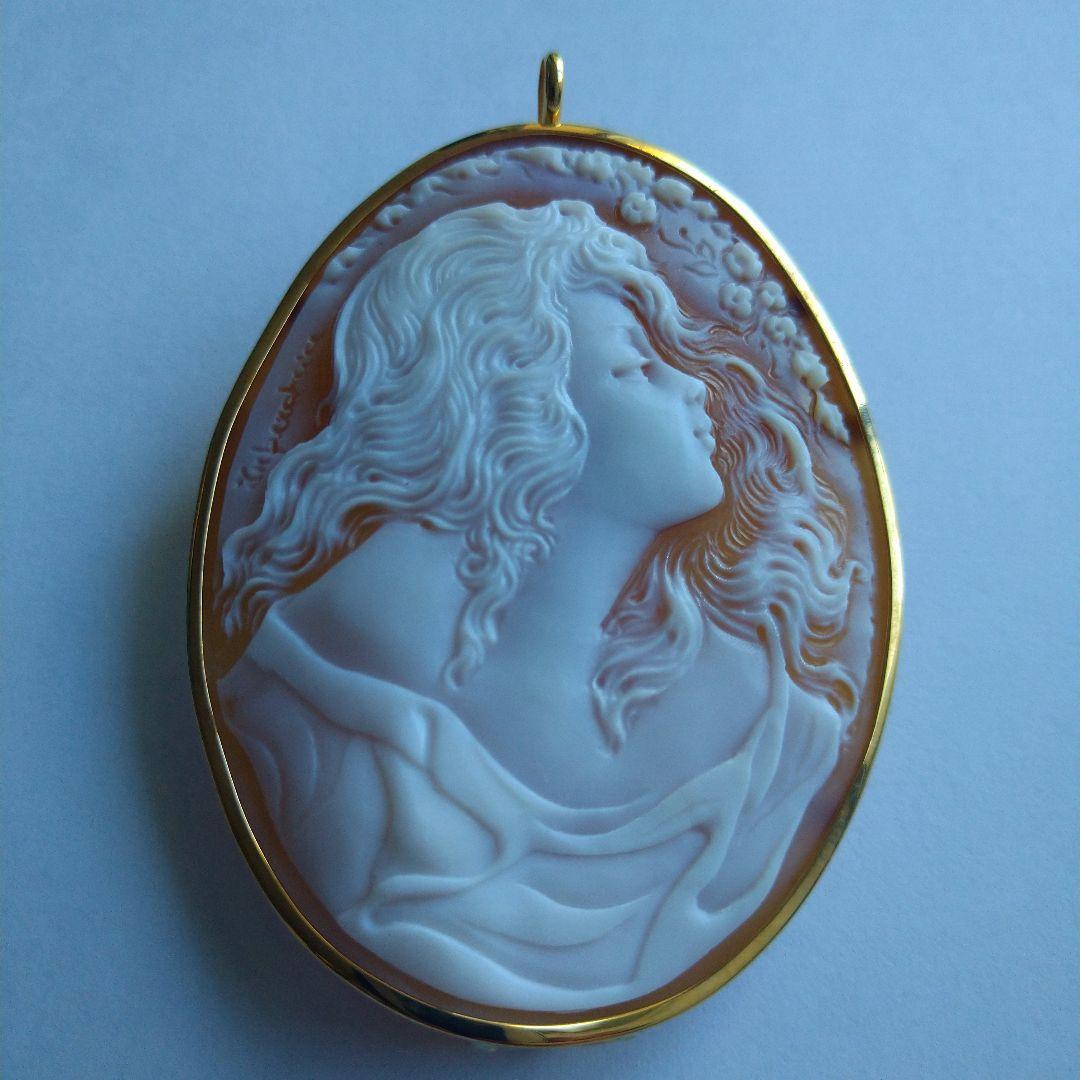 Ali✤作家ものシェルカメオ✤18K『風にふかれて』2ways Ali✤作家ものシェルカメオ✤18K『風にふかれて』2ways Ali✤作家もの