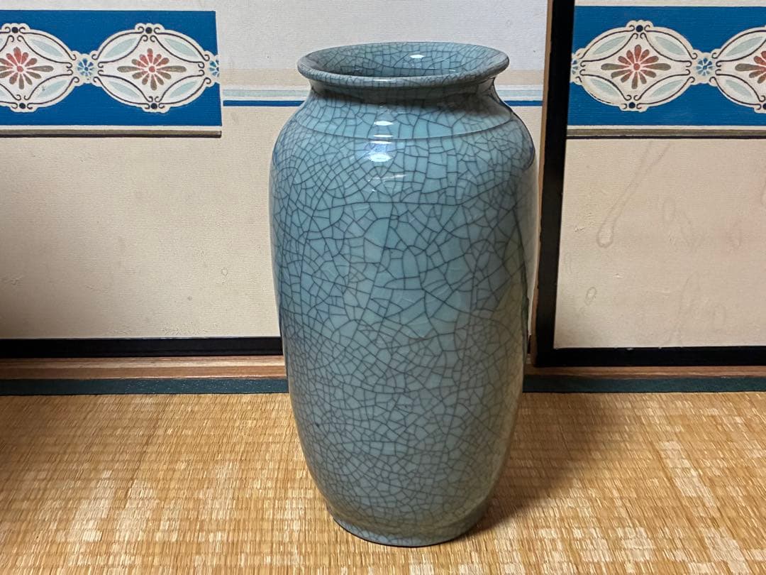 ひび割れ模様の青い花瓶 壺 花入 中国？