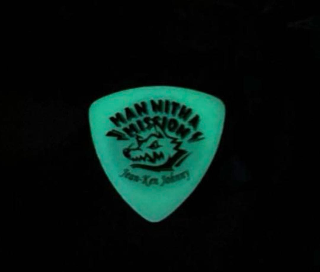 MAN WITH A MISSION ジャンケンジョニー 15周年ピック本人仕様 - メルカリ