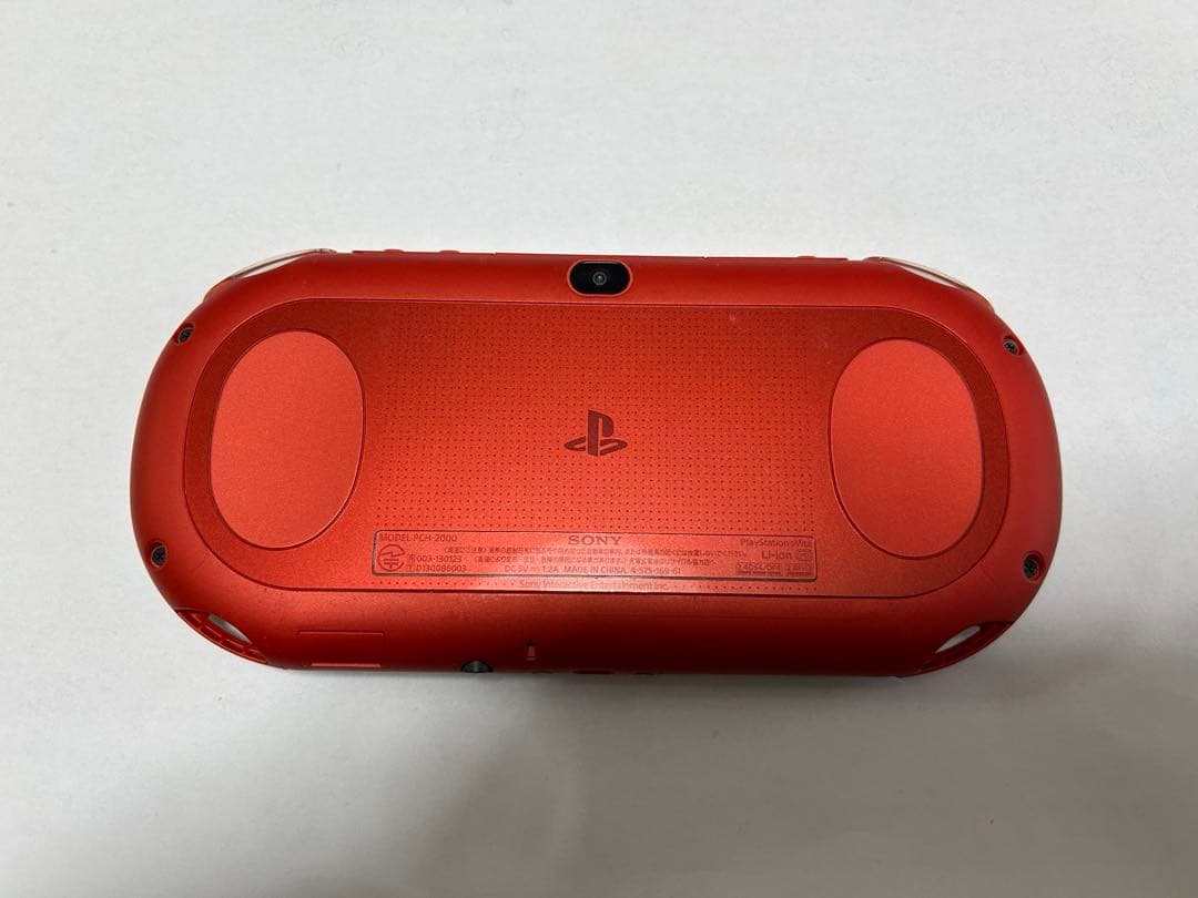 SONY　PS VITA ビータ　本体マイクラカセットsdカード16g付き