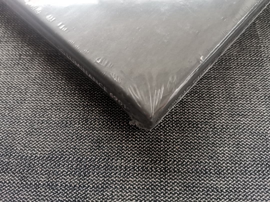 カランダッシュ ルミナンス6901 油性色鉛筆 20色セット 未開封品