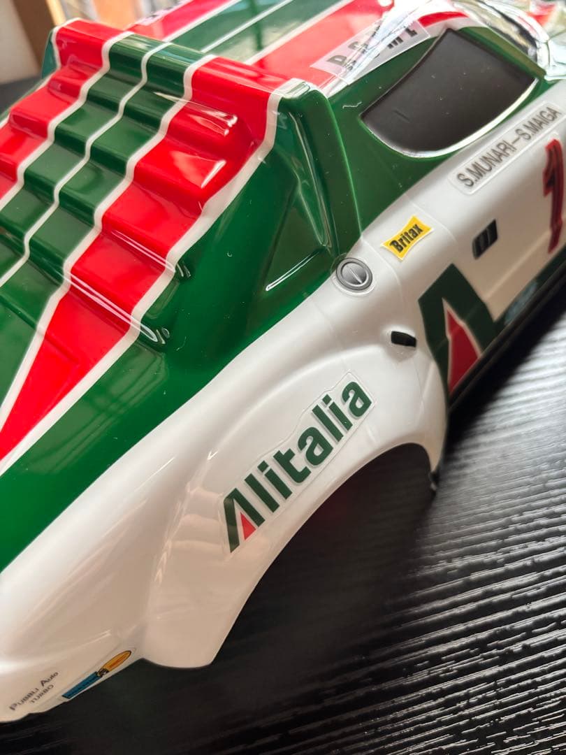 Lancia ランチアストラストHF ボディ　アスカクリエート社