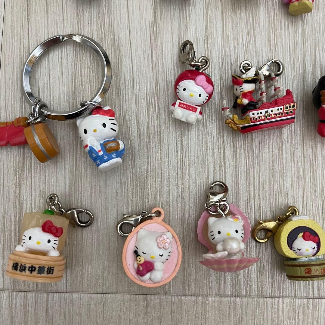 ご当地ハローキティ　ストラップ　レア　まとめ売り　地域限定　平成　根付け　キティ