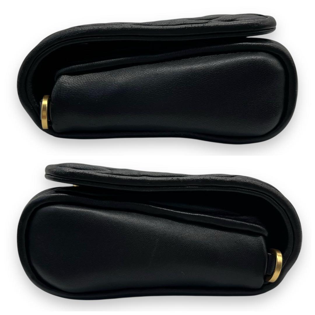 極美品■ミュウミュウ キルティング ギャザー ショルダーバッグ ポーチ 黒