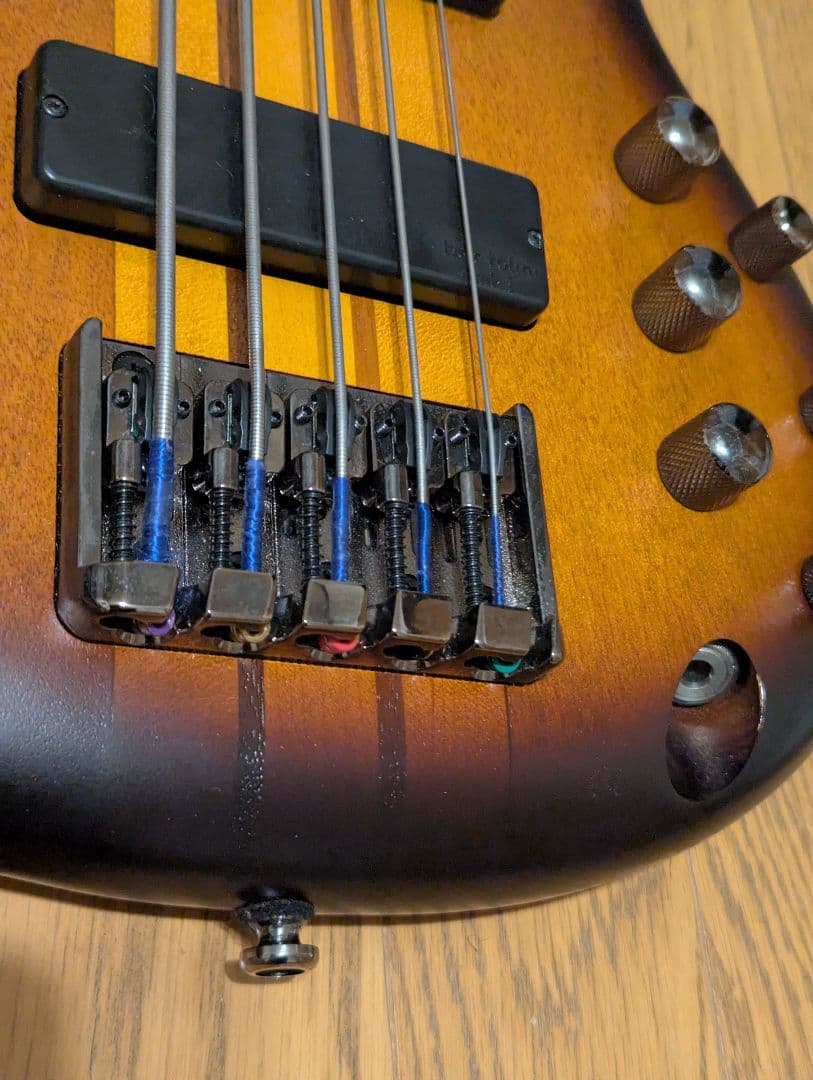 IBANEZ SRF705フレットレスベース + HIPSHOTエクステンダー - メルカリ