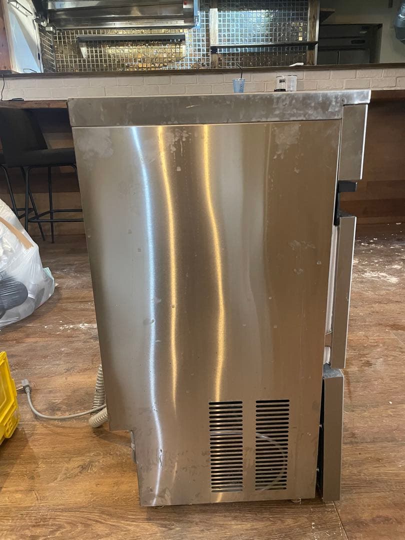 【極美品】GALLI 製氷機 ステンレス製 エコマーク付き