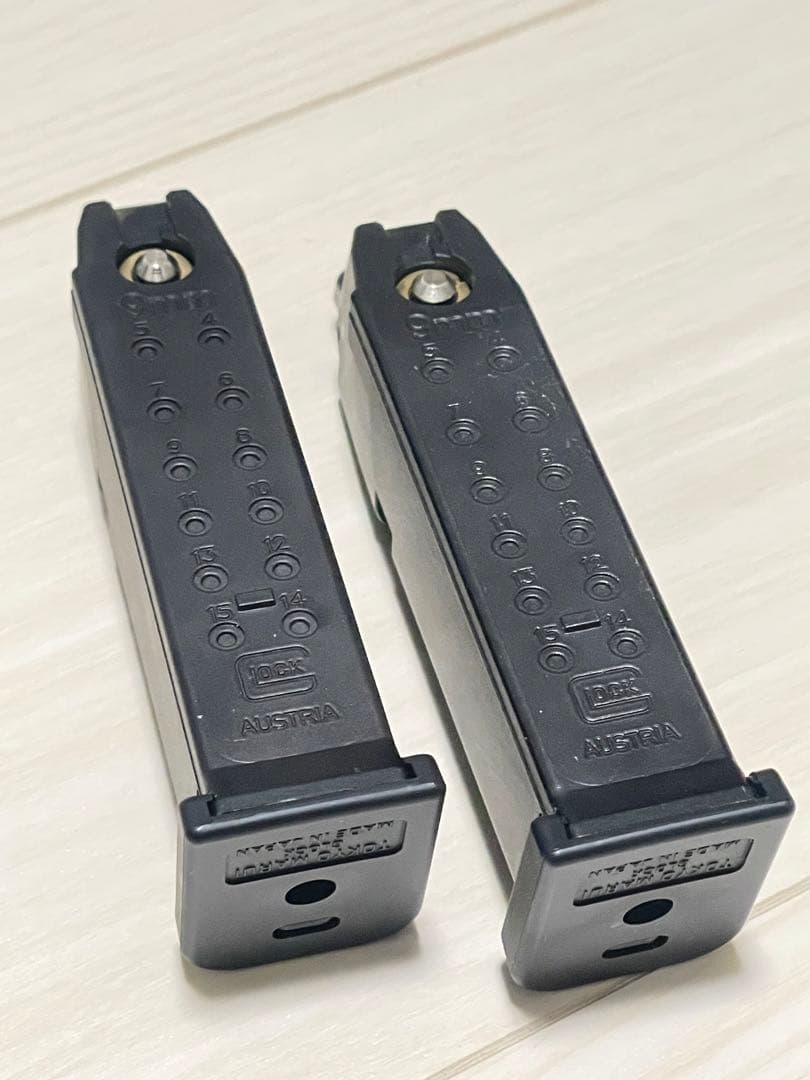 本体極美品‼︎ 東京マルイGLOCK 19 Gen3　予備マガジン付き