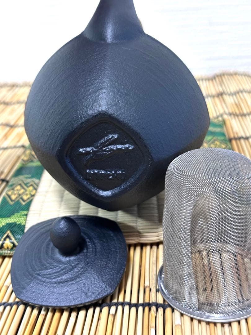 菊地保寿堂 奥山清行デザイン ティーポット ふくS 南部鉄瓶 南部鉄器