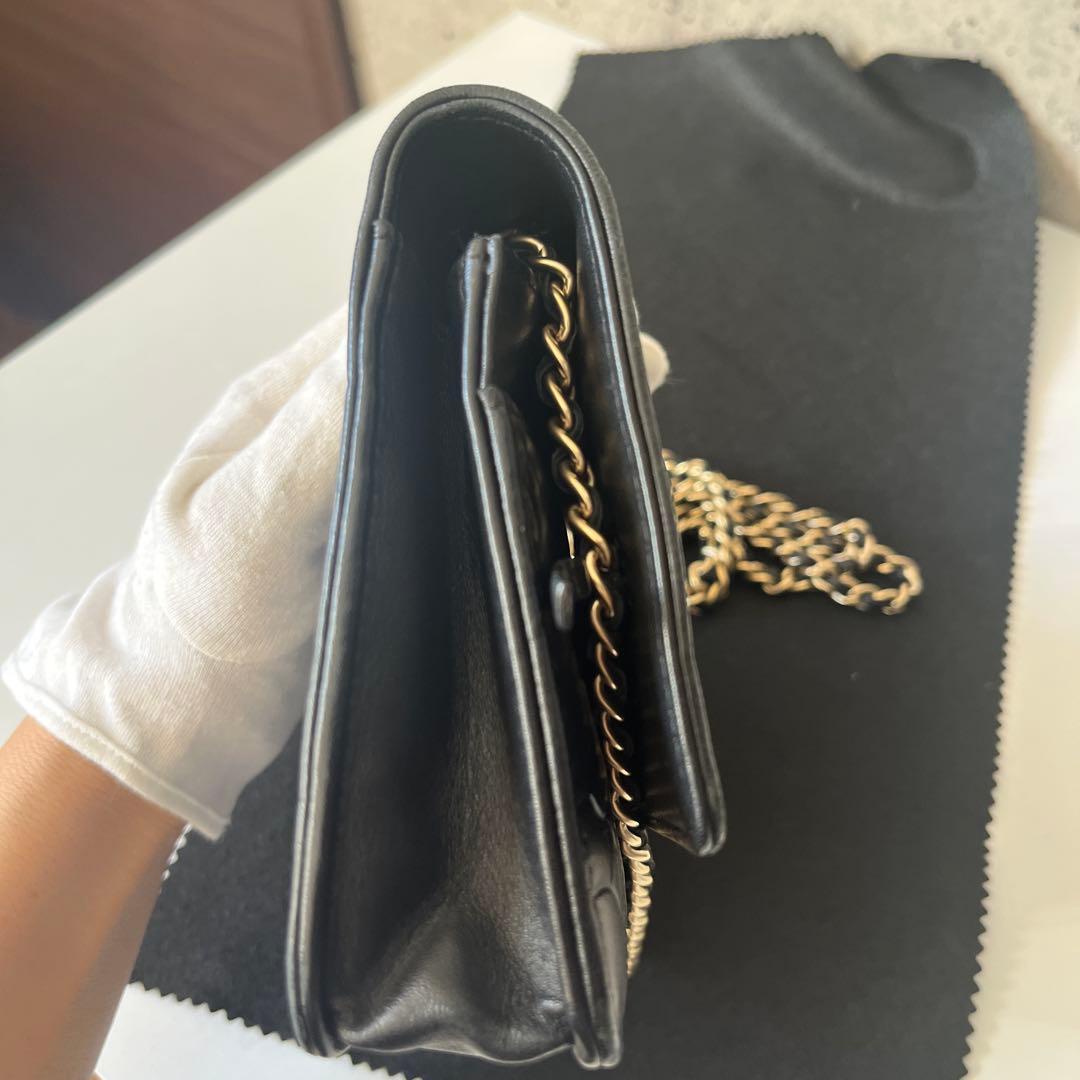 【匂いなし】シャネル/チェーンウォレット/カメリア/ギャランティカード付/表参道