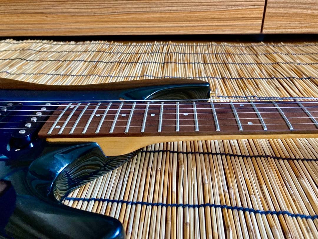 ☆値下決断　☆ 貴賓ある群青色　多機能搭載　　Aria Pro II ST