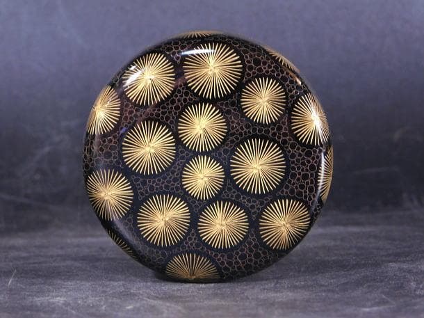 茶道具 塗師 尚峰 沈金唐松 中棗（共箱）／検：輪島塗】 - メルカリ