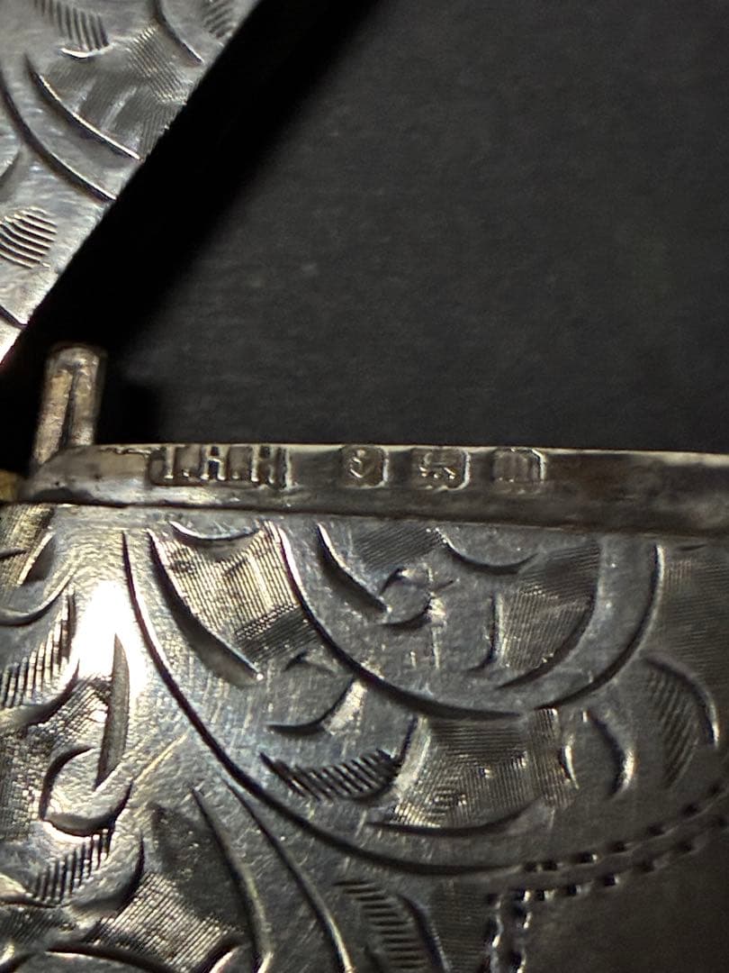 英国アンティーク 1911年 純銀マッチケース 銀無垢スターリングシルバー英国製