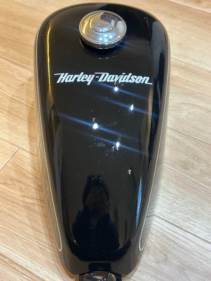 スポーツスター】ピーナッツタンク インジェクション ハーレー