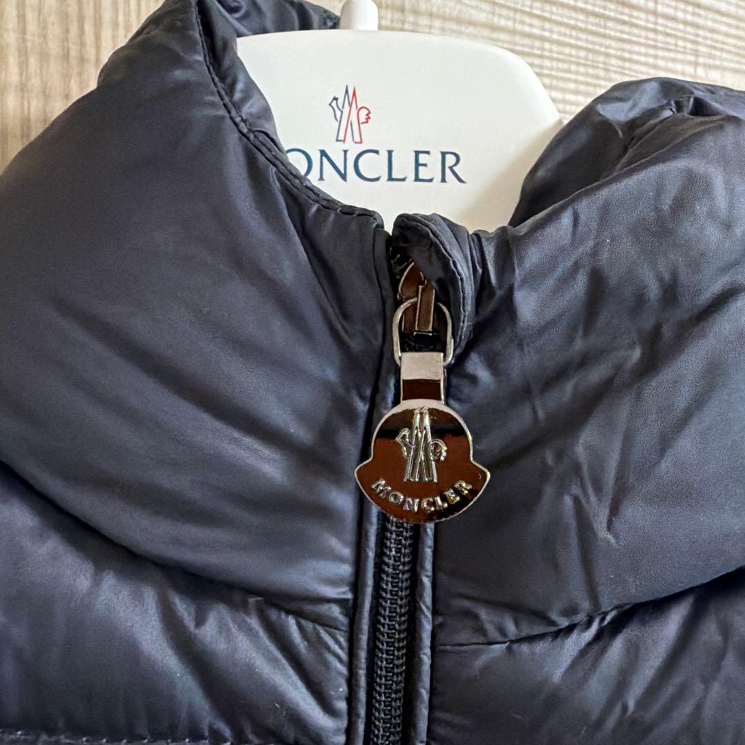 MONCLER キッズネイビー ダウンコート