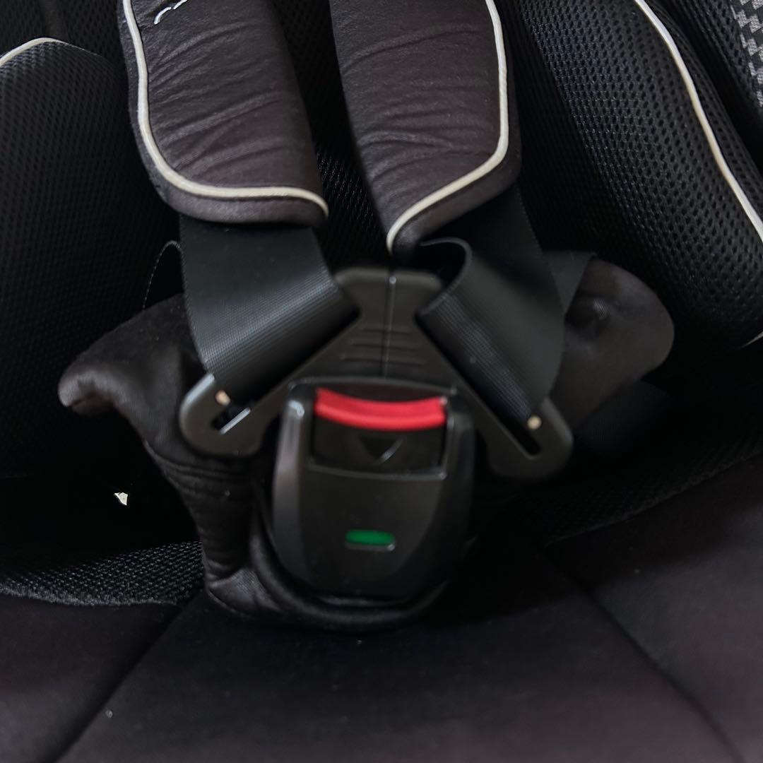 コンビ ジョイトリップ エッグショック GC エアーブラック ジュニアシート