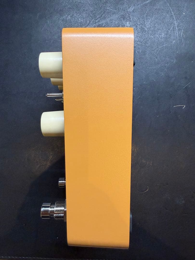 ギター Universal Audio Enigmatic