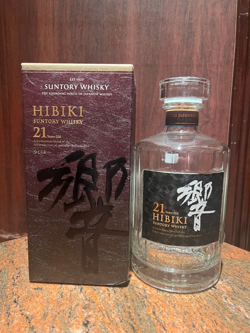 サントリー響21年空瓶箱付き