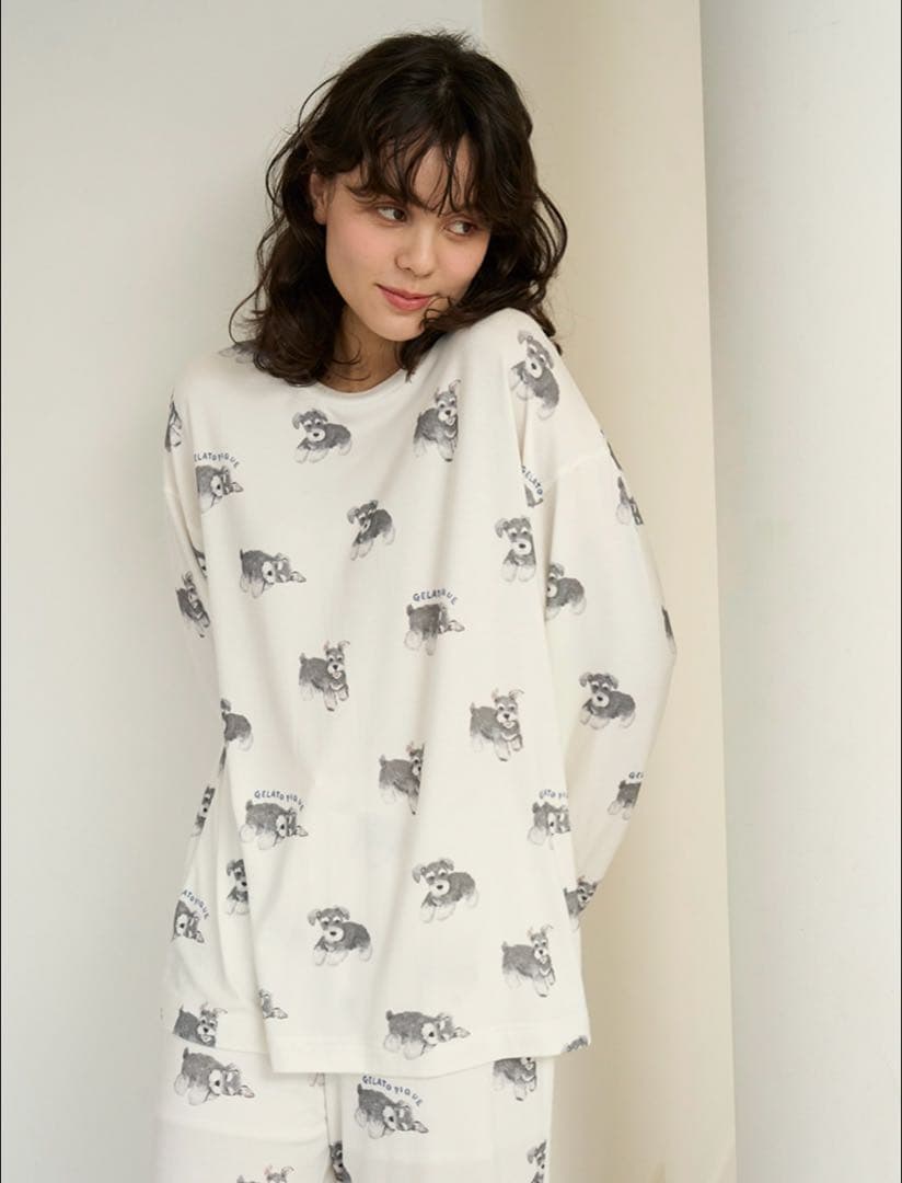【新品】ジェラートピケ　シュナウザー柄ロンＴ&ロングパンツ