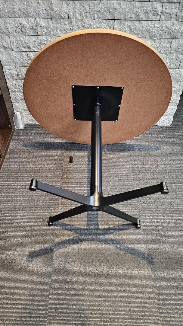 【りな】円形 木目ダイニングテーブル（直径90cm）