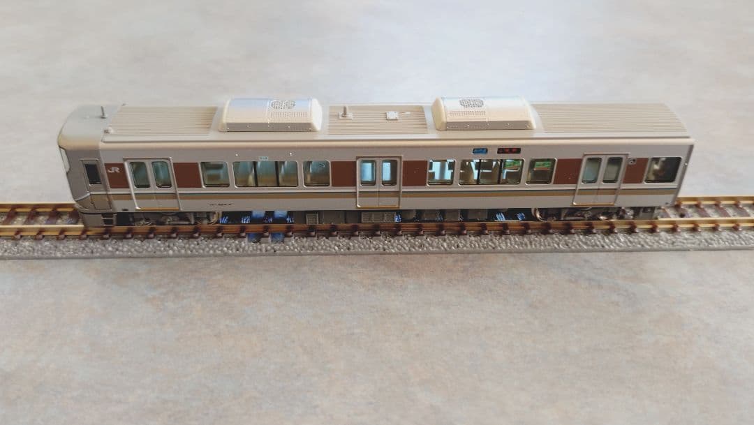 KATO JR西日本225系0番台近郊形電車 新快速 8両セット